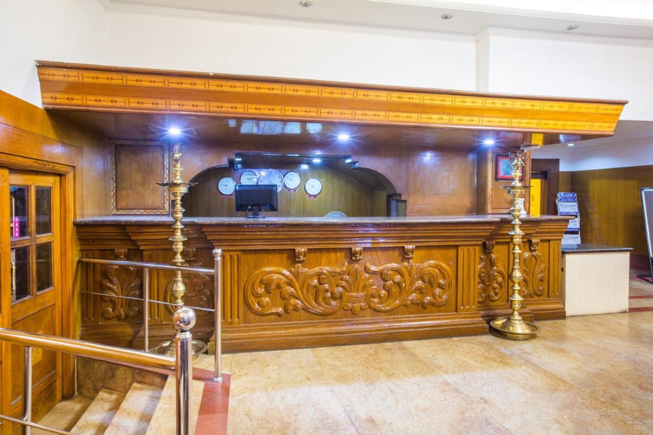 Capital O 69831 Hotel Mount Heera Csennai Kültér fotó